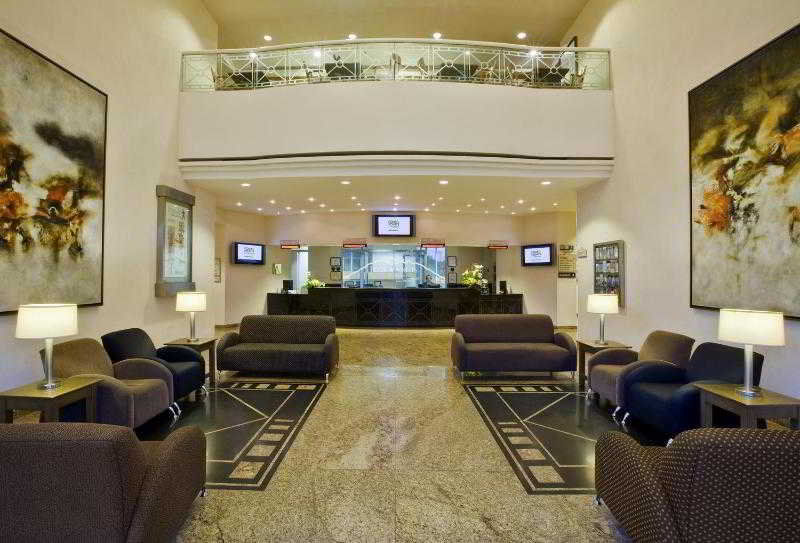Four Points By Sheraton Galerias Monterrey Esterno foto Lobby